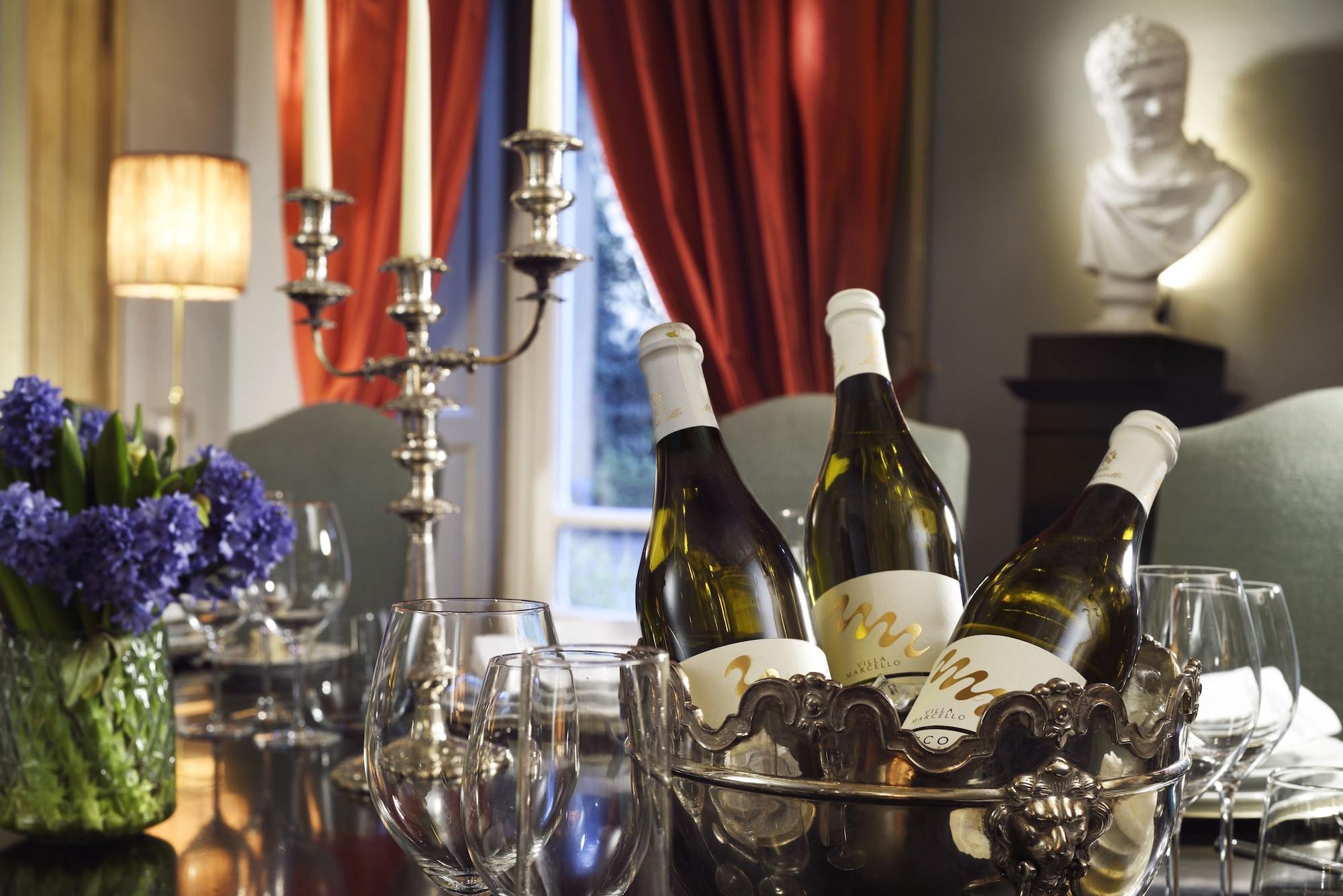 Al Palazzo Del Marchese Di Camugliano Residenza D'epoca Hotel 4*