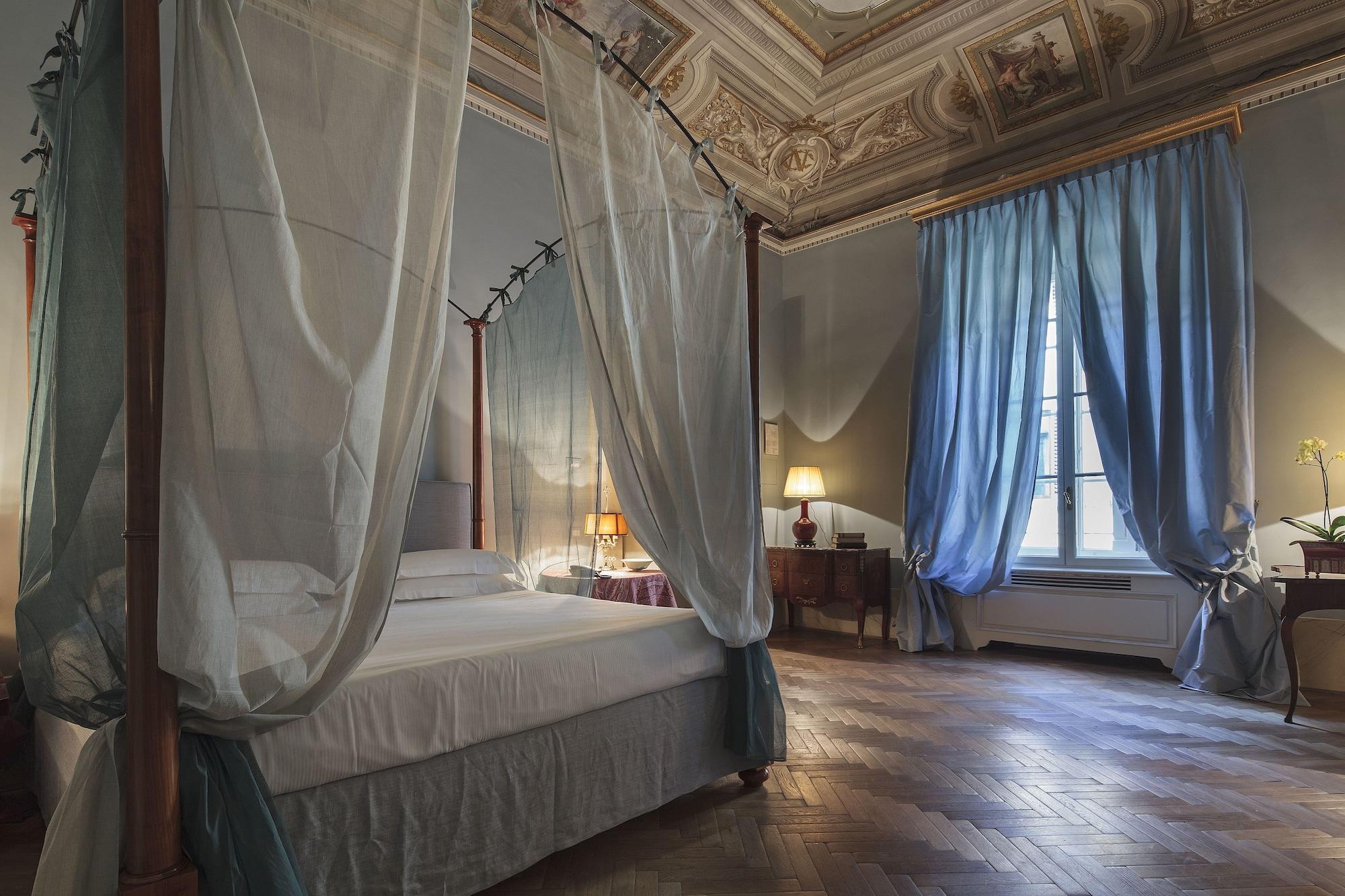Hotel Al Palazzo Del Marchese Di Camugliano Residenza D'epoca Florenz